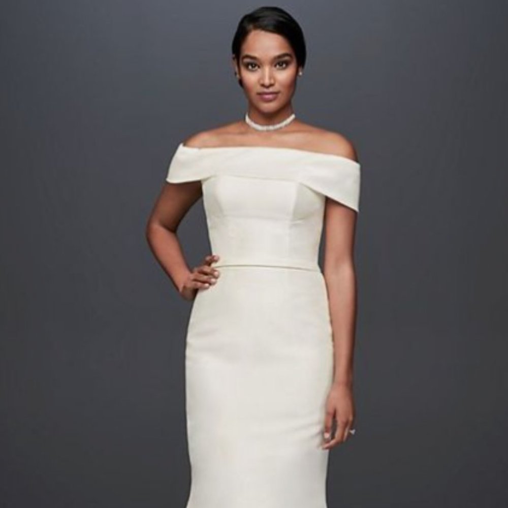 David's Bridal Collection Off-the-Shoulder Mikado Trumpet Wedding Dress Size 16